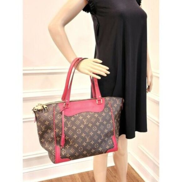 Louis Vuitton Estrela NM Monogram Canvas Shoulder Bag | Excellent Condition - Picture 11 of 12